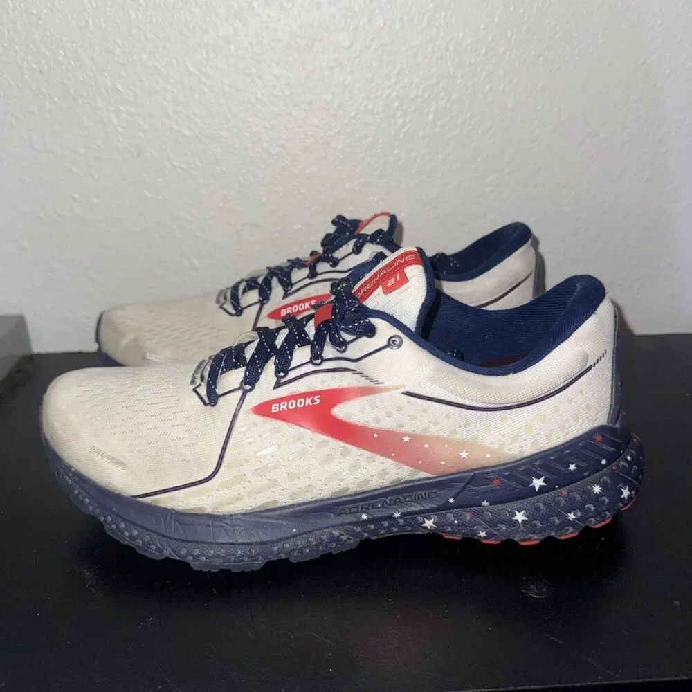 Brooks Women 9 Adrenaline GTS 21 Shoes White Blue Red Stars USA Patriotic